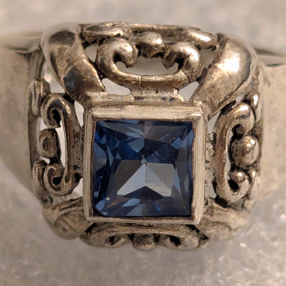 Sterling Silver Ring with Blue Topaz Gemstone